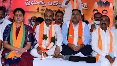 అమిత్ షా, జేపీ నడ్డాలతో తెలంగాణ బీజేపీ నేతల భేటీ: భవిష్యత్తు వ్యూహంపై చర్చ