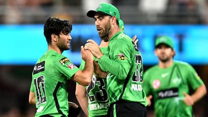 BBL: மார்கஸ் ஸ்டோய்னிஸ் காட்டடி பேட்டிங்.. அடிலெய்ட் ஸ்டிரைக்கர்ஸை வீழ்த்தி மெல்பர்ன் ஸ்டார்ஸ் அபார வெற்றி