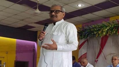 ये क्या बोल गए BJP सांसद, ‘सरपंचों को 15 लाख तक भ्रष्टाचार करने की छूट, मुझसे कोई शिकायत मत करना’