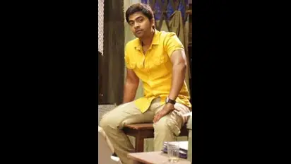 SIMBU 50 : அட... இவரோடதான் சிம்புவின் 50வது படமா ?.. சமீபத்தில் சந்தித்த சூரரை போற்று பிரபலம்...
