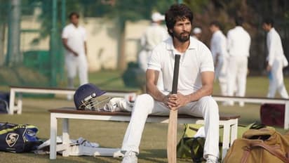 Jersey Postponed: హిందీ జెర్సీ కి ఒమిక్రాన్ దెబ్బ...!