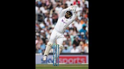 SA vs IND: ധോണിയുടെ റെക്കോര്ഡ് സ്വാഹ; പുറത്താക്കുന്നതില് സെഞ്ചുറി തികച്ച് റിഷഭ് പന്ത്