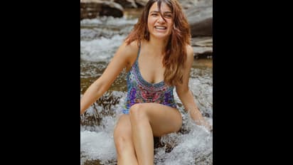 Top 10 Heroines : மோதும் சமந்தா ! முரண்டு பிடிக்கும் பூஜா ஹெக்டே..!! NO. 1 கவர்ச்சிக்கன்னி யார்?