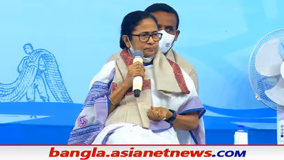 রাষ্ট্রপতি নির্বাচনে বিরোধীদের এক ছাদের তলায় আনতে তৎপর মমতা, সোনিয়া-সীতারাম-সহ ২২ জনকে চিঠি