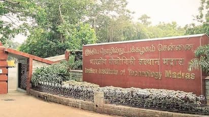 அதிகாரப்பூர்வ நிகழ்ச்சிகளில் தமிழ்த்தாய் வாழ்த்தை இசைக்கலாம்... சென்னை ஐ.ஐ.டி.க்கு மத்திய அரசு அனுமதி!!
