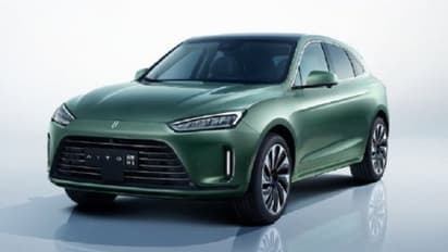 Huawei Aito M5 ಸ್ಮಾರ್ಟ್‌ಫೋನ್ ಕಂಪನಿ ಹುವೈಯಿಂದ 1,200 ಕಿ.ಮೀ ಮೈಲೇಜ್ ನೀಡಬಲ್ಲ ಹೈಬ್ರಿಡ್ SUV ಕಾರು ಬಿಡುಗಡೆ!