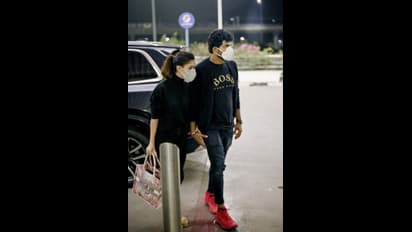 Nayantara new year plan : புத்தாண்டு கொண்டாட கடல் தாண்டி போன காதல் ஜோடி!! விக்கி உடன் ஃபாரினுக்கு பறந்த நயன்