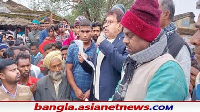 Protest in Purulia: রাস্তা-পানীয় জলের দাবিতে বিক্ষোভ পুরুলিয়ায়, অবরোধের জেরে বিপাকে অযোধ্যার পর্যটকেরা