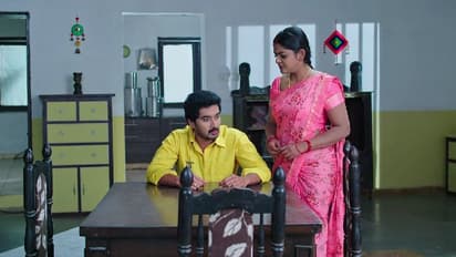 Karthika Deepam: రుద్రాణికి చుక్కలు చూపించిన ఎస్సై మాధురి..  ఏకంగా అరెస్టు చేసి షాక్?