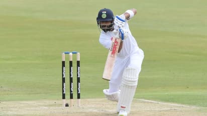 Virat Kohli : വിളിക്കൂ സച്ചിനെ...പുതുവര്‍ഷാശംസ നേരൂ; വിരാട് കോലിക്ക് പ്രയോജനപ്പെടുമെന്ന് ഗാവസ്‌കര്‍