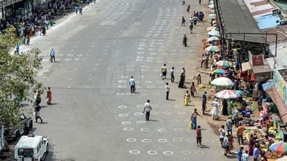 lockdown Relaxation:மூன்றே கட்டுப்பாடுகள் தான்..தளர்வுகளை அறிவித்த அரசு..எதற்கெல்லாம் தடை.?