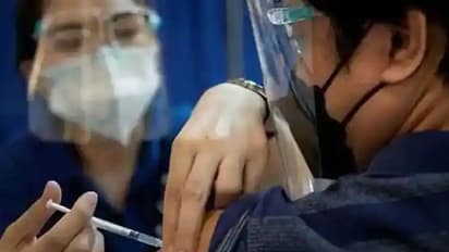 Omicron पर राहत भरी खबर, वैज्ञानिकों ने कोरोना के नए वेरिएंट को बेअसर करने वाली एंटीबॉडी खोज निकाली