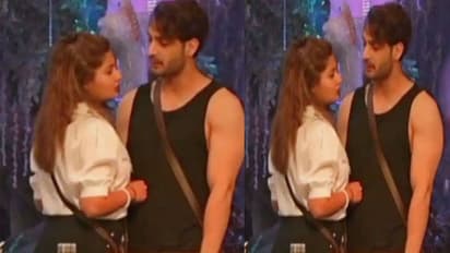 Bigg Boss 15 : Rashami Desai को देख खुद को काबू नहीं कर पाए उमर रियाज, फिर मांगी माफी, देखें Video