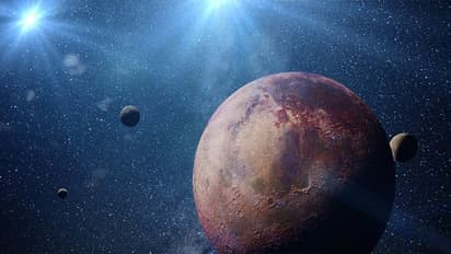 शुक्र ने बदली राशि, 27 फरवरी तक रहेगा धनु में, किस राशि पर कैसा होगा असर? जानिए राशिफल से