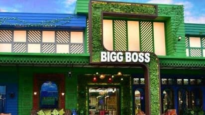 ஜூலியை பீப்பில் திட்டிய நிரூப்...'ரெட் கார்ட் கொடுங்க' கொந்தளிக்கும் ரசிகர்கள்..