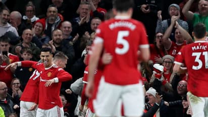 Man United beat Burnley : റൊണാൾഡോ വലകുലുക്കി; ജയത്തോടെ 2021 അവസാനിപ്പിച്ച് മാഞ്ചസ്റ്റര് യുണൈറ്റഡ്