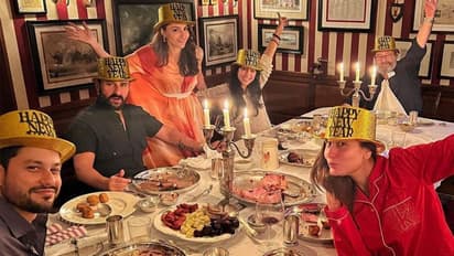 কোভিডবিধি মেনে একেবারে ঘরোয়া পদ্ধতিতে বর্ষবরণ সোহা আলি খানের, ইন্সটা পোস্টে লিখলেন দ্যা লাস্ট সাপার