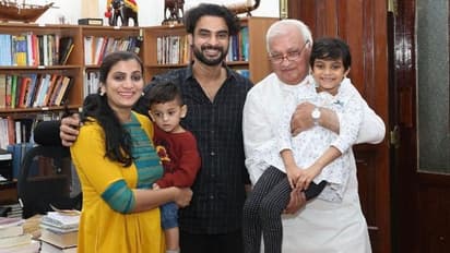 Tovino Thomas : 'മിന്നല്‍ മുരളിയെ ഇഷ്ടപ്പെട്ടതിൽ സന്തോഷം'; കേരള ഗവര്‍ണറെ സന്ദര്‍ശിച്ച് ടൊവിനോയും കുടുംബവും