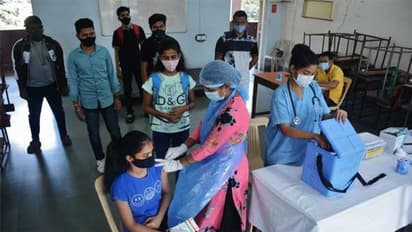 Covid Vaccine 15-18 ವರ್ಷದವರ ಲಸಿಕಾಕರಣಕ್ಕೆ 1 ತಿಂಗಳು, ಶೇ.63ರಷ್ಟುಮಕ್ಕಳಿಗೆ ಮೊದಲ ಡೋಸ್!