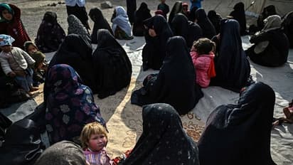 Taliban का नया फरमान: महिलाओं को बाथरूम में हिजाब पहनकर नहाना होगा, बॉडी मसाज पर भी प्रतिबंध