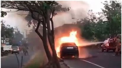 തൃശ്ശൂരും കണ്ണൂരും വാഹനാപകടം; നാലുമരണം, കൊച്ചിയില്‍ കാറിന് തീപിടിച്ചു