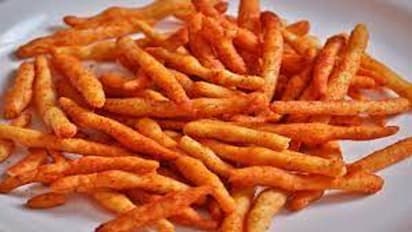 Viral News: ఏం పెళ్లాంరా బాబు.. ఇంత చిన్న విషయానికి విడాకులు తీసుకోవాలా?.. కుర్కురే ఎంత పని చేసింది?