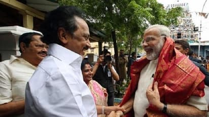 மண்டேலா நகரில் மோடியின் பொங்கல் விளையாட்டு!! ஃபைலோடு காத்திருக்கும் ஸ்டாலின்.. பரபரக்கும் அரசியல்