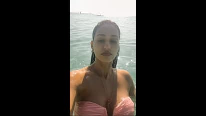 టూ పీస్‌ బికినీలో దిశా పటానీ అందాల జాతర.. టెంప్టింగ్‌ పోజులకు విలవిలలాడిపోతున్న నెటిజన్లు