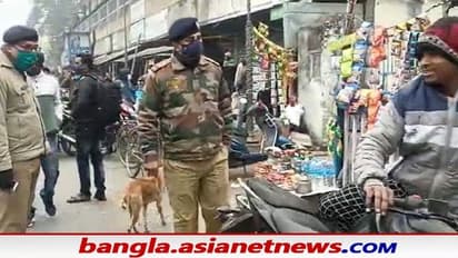 মাস্ক ব্যাবহার না করায় ১৫ জনকে আটক করল পুলিশ, সচেতনতার জন্য সকাল থেকেই শুরু মাইকিং