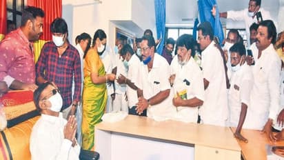 Vijayakanth : கடவுளே.. கேப்டனுக்கா இந்த நிலை? நேரில் பார்த்து கண்கலங்கிய ரசிகர்கள்.! உருக வைக்கும் வீடியோ!