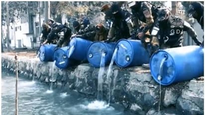 3000 లీటర్ల లిక్కర్ను కెనాల్లో పోసిన తాలిబాన్లు.. వీడియో ఇదే