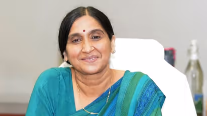 ഇന്ത്യയിലെ ഏറ്റവും മൂല്യമേറിയ പൊതുമേഖലാ സ്ഥാപനത്തിന്റെ തലപ്പത്ത് വനിത