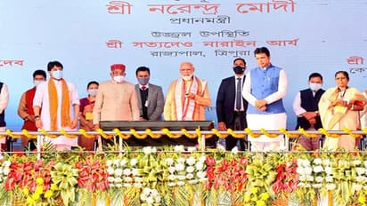 त्रिपुरा में बोले मोदी - आपने जो प्यार दिया है डबल इंजन की सरकार के साथ डबल विकास करके लौटाऊंगा