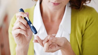 Diabetes: நீரிழிவு நோயாளிகள் சர்க்கரை வள்ளிக்கிழங்கு உகந்ததா..? ஏன் அவசியம் தெரிந்து கொள்ள வேண்டும்..