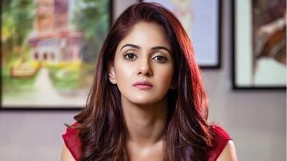 নতুন বছরের শুরুতেই মন খারাপ তৃণার, স্বজন হারানোর বেদনায় জর্জরিত অভিনেত্রী