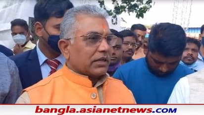 'কিছুই করতে পারবি না তোর কাপড় খুলে দেবে', সৌগতর 'জুতো পেটা' মন্তব্যর পাল্টা দিলীপের বক্তব্য