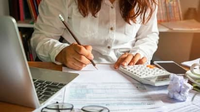 ಭ್ರಷ್ಟಾಚಾರದ ಆರೋಪವಿಲ್ಲ, ಉದ್ಯೋಗದ ಭರವಸೆ ಇಲ್ಲ; Work From Homeಗಾಗಿ ನಡೆಯುತ್ತಿದೆ ದೇಶದ ಚುನಾವಣೆ