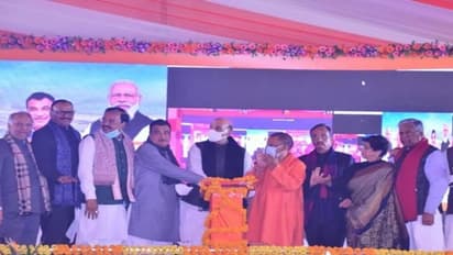 नितिन गडकरी ने UP को दी 32 हजार करोड़ के प्रोजेक्ट की सौगात