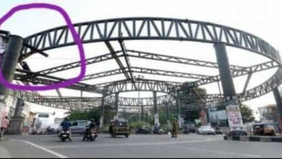 Silver Line : 'ഈ കുറ്റി പറിച്ചിട്ട് പോരെ'; കോട്ടയത്തെ ആകാശപാതയുടെ ചിത്രവുമായി സജീഷ്, കോൺഗ്രസിന് പരിഹാസം