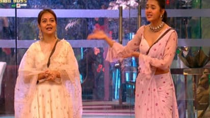 Bigg Boss 15: एक गेम ने खोल दी तेजस्वी प्रकाश की पोल, ब्रश करने और नहाने से दूर भागती हैं अदाकारा