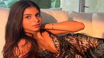 Shahrukh Khan की लाडली Suhana Khan हॉट ड्रेस में लेटे आई नजर, चमकते चेहरे को देख फैंस ने दिया कुछ ऐसा रिएक्शन