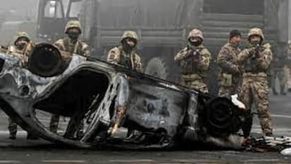 Kazakhstan Unrest : ഇന്ധന വില വർധന; പൊലീസുകാരുടെ തലയറുത്ത് സമരക്കാർ, കസാഖിസ്ഥാനിൽ കലാപം തുടരുന്നു, നിരവധി മരണം