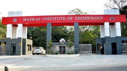 எம்.ஐ.டி கல்லூரியில் மேலும் 60 பேருக்கு கொரோனா பாதிப்பு.. 90% பேருக்கு ஒமைக்ரான் அறிகுறி இருப்பதாக தகவல்..