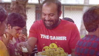 Kallan D'Souza song : 'തനിച്ചാകുമീ'; ഷഹബാസ് അമന്റെ ആലാപനത്തില് 'കള്ളന് ഡിസൂസ'യിലെ ഗാനം