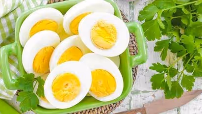 Diet Tips: നാല്‍പത് കടന്നവര്‍ ഭക്ഷണത്തില്‍ നിന്ന് മുട്ട ഒഴിവാക്കേണ്ടതുണ്ടോ?