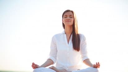 కొన్నే కొన్ని నిమిషాల ధ్యానంతో ఎన్నిరోగాలు తగ్గిపోతాయో తెలుసా..?