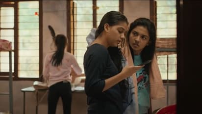 Super Sharanya sneak peek : 'സോന'യായി സ്കോര് ചെയ്യുന്ന മമിത ബൈജു; 'സൂപ്പര് ശരണ്യ' സ്നീക്ക് പീക്ക്