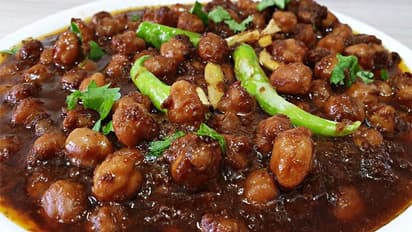 Holi का मजा बढ़ा देंगे अमृतसरी छोले,बिना तेल के 25 मिनट में यूं करें तैयार