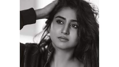 Varshini: యాంకర్ వర్షిణి కిల్లింగ్స్ ఐస్ టెంప్టింగ్ లుక్స్... ఇది గ్లామర్ షోలో నెక్స్ట్ లెవెల్