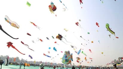 Gujarat में कड़े नियमों के बीच मनाया जाएगा उत्तरायण पर्व, पतंगबाजी और डीजे को लेकर जानिए क्या है नई गाइडलाइन